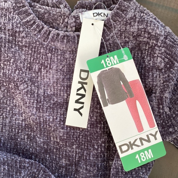 DKNY Kids' 2-piece Set, Gray sweater pink/black dot Pant. - Picture 11 of 11